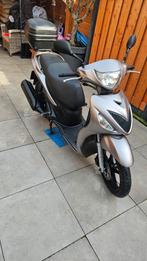 Suziki sixteen 150, Fietsen en Brommers, Scooters | Overige merken, Ophalen, Zo goed als nieuw, Benzine