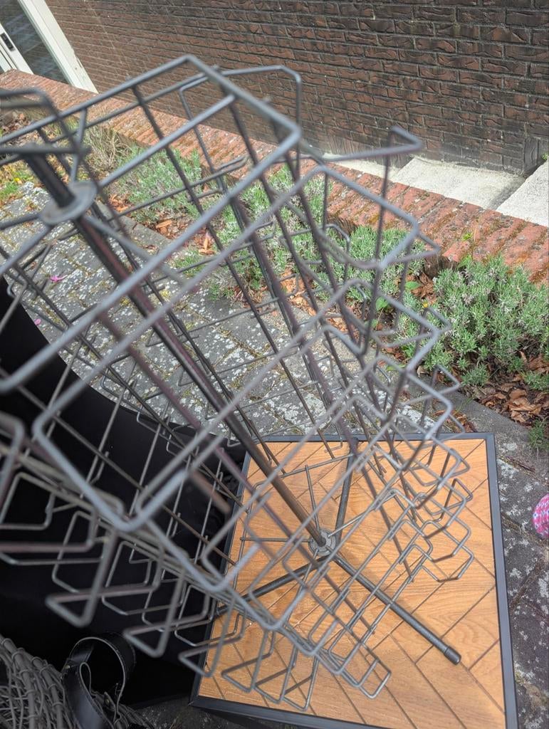 Kaartenrek voor 5x7 kaarten - Draaibaar, Ophalen, Gebruikt, Zwart, Metaal