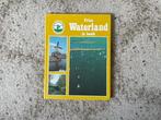 Fries Waterland in beeld  van S.J.van der Molen, Ophalen of Verzenden, Zo goed als nieuw, Wandel- of Recreatiegebieden, S.J.van der Molen