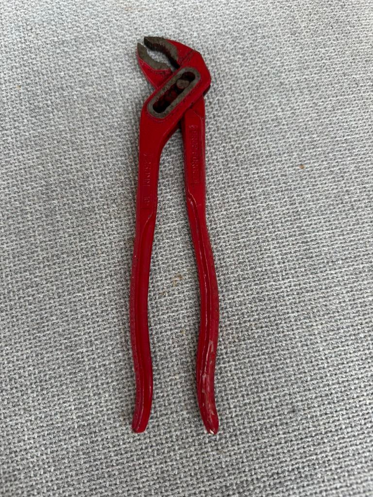 KNIPEX waterpomptang – Made in Germany, Doe-het-zelf en Verbouw, Gereedschap | Handgereedschap, Ophalen of Verzenden, Gebruikt