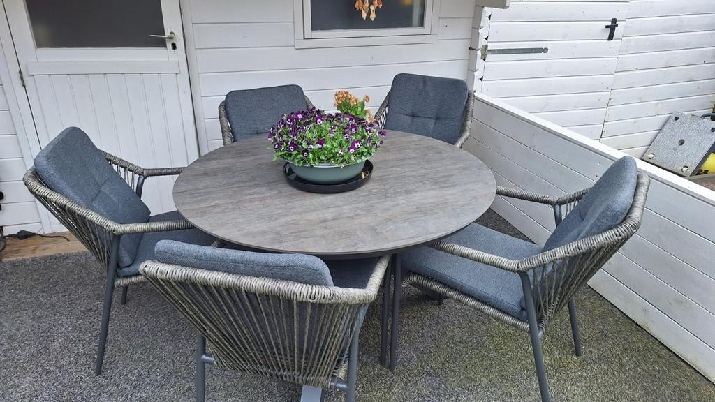 Zo goed als nieuwe tuinset, 1 jaar oud, Tuin en Terras, Tuinsets en Loungesets, Ophalen, 4 zitplaatsen, Zo goed als nieuw, Wicker