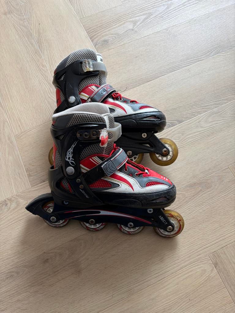 Inline Skates Maat 39 - Rood, Zwart, Wit Axer sport, Ophalen of Verzenden, Gebruikt, Inline skates 4 wielen