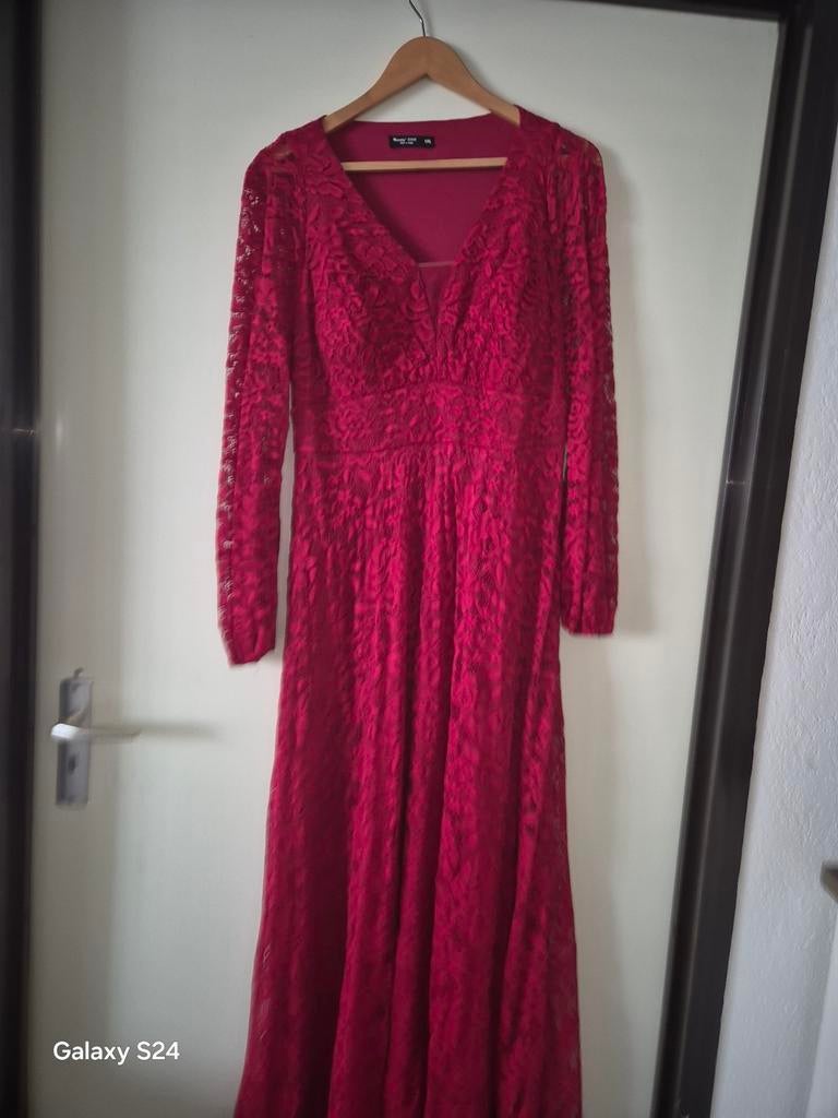 Mooie bordeauxrode abiye galajurk, zo goed als nieuw, Kleding | Dames, Jurken, Ophalen of Verzenden, Zo goed als nieuw, Blauw