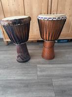Twee handgemaakte Djembe trommels - Afrikaanse percussie, Muziek en Instrumenten, Percussie, Ophalen of Verzenden, Zo goed als nieuw