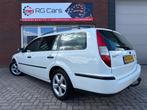 Ford Mondeo Wagon 1.8-16V Ambiente / Clima / LM / NAP, Gebruikt, 4 cilinders, Wit, Origineel Nederlands