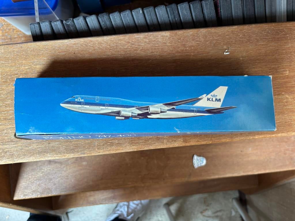 Modelbouw vliegtuig KLM Boeing 747-400, Nieuw, Groter dan 1:72, Vliegtuig, Ophalen