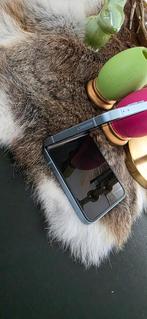 Samsung Galaxy Z Flip - Stijlvolle opvouwbare smartphone, Telecommunicatie, Mobiele telefoons | Samsung, Blauw, Touchscreen, Ophalen of Verzenden