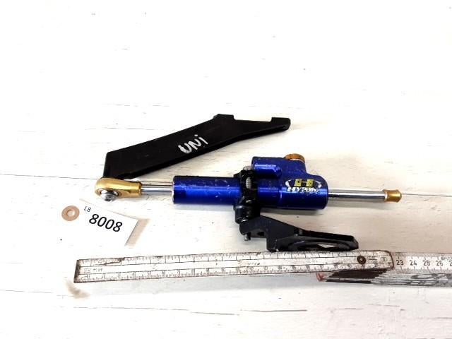 Stuurdemper D1-51500, Motoren