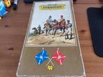 Vintage Stratego goudkleurige doos. Gebruikt, Hobby en Vrije tijd, Gezelschapsspellen | Bordspellen, Een of twee spelers, Ophalen of Verzenden