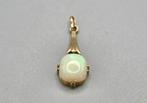 Gouden Vintage hanger met opaal. 2026/169., ., Ophalen of Verzenden, Zo goed als nieuw, .
