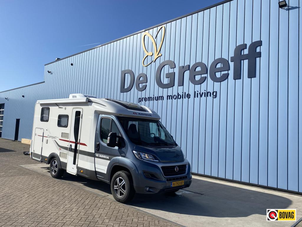 Adria Compact PLUS SL, Caravans en Kamperen, Campers, Chemisch toilet, Ringverwarming, Fiat, Afzuigkap