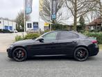 Alfa Romeo Giulia 2.0T Veloce Q4 AWD 280PK Pano•Leder, Automaat, 745 kg, Zwart, Bedrijf