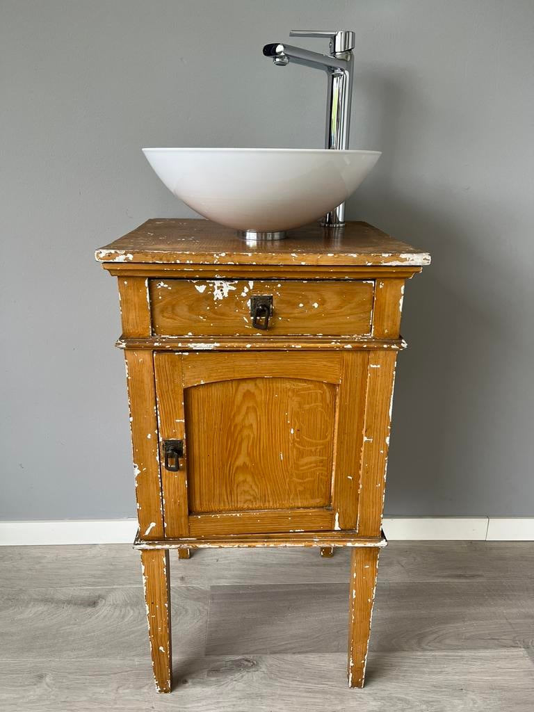 Charmante Wastafel met Alape Waskom en Wastafelkraan, Ophalen, Minder dan 50 cm, Zo goed als nieuw, Minder dan 100 cm