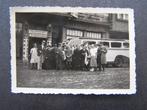 Groepsfoto: Personeels uitstapje, met de bus naar Duitsland, Gebruikt, Foto, Ophalen of Verzenden, Voor 1940