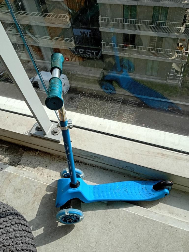 Blauwe kinderstep met 3 wielen, Fietsen en Brommers, Steps, Ophalen of Verzenden, Gebruikt, Gewone step, Onbekend