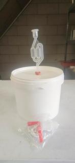 100x 5L Vergistingsemmers met Waterslot en Kraan, Ophalen of Verzenden, Nieuw