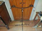 Smeedijzeren kerkkandelaar voor twee kaarsen / Kerk / 114 cm, Antiek en Kunst, Ophalen, Overige materialen