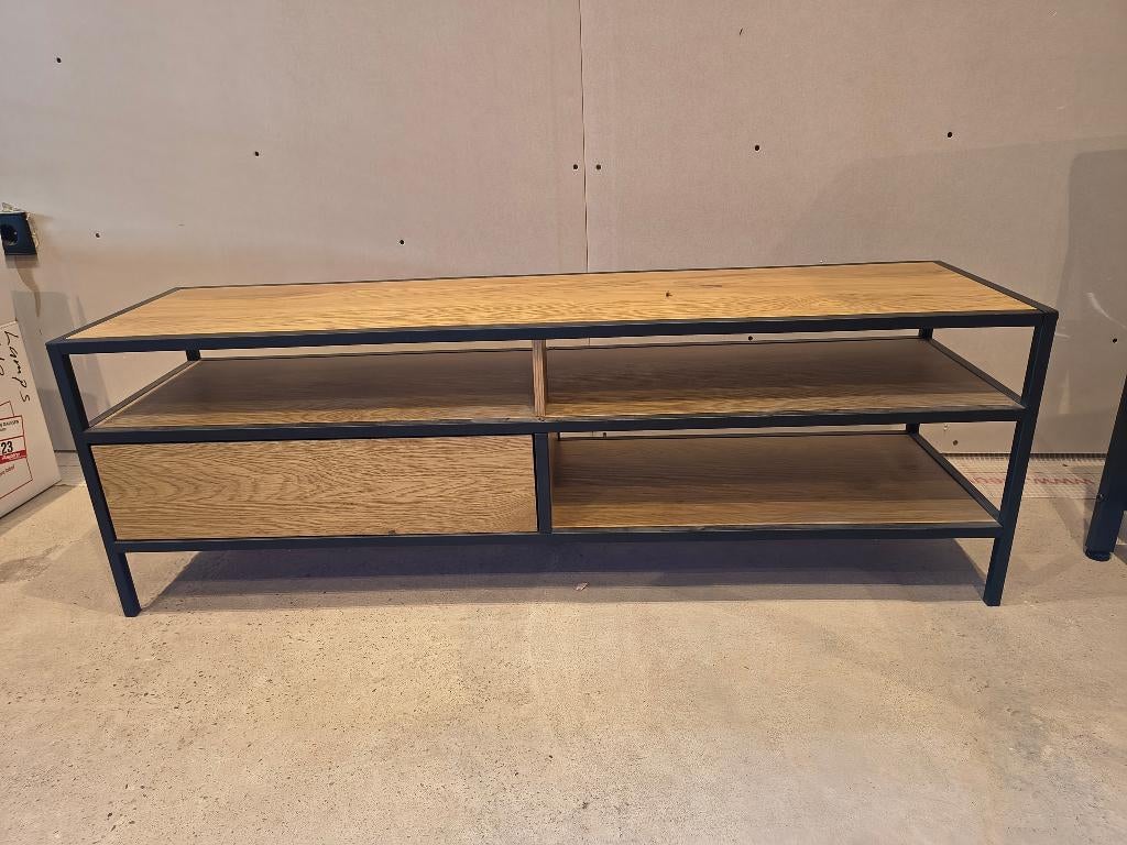 Jysk Trappedal tv-meubel met lade - industrieel design, Ophalen, 100 tot 150 cm, Zo goed als nieuw, Minder dan 100 cm