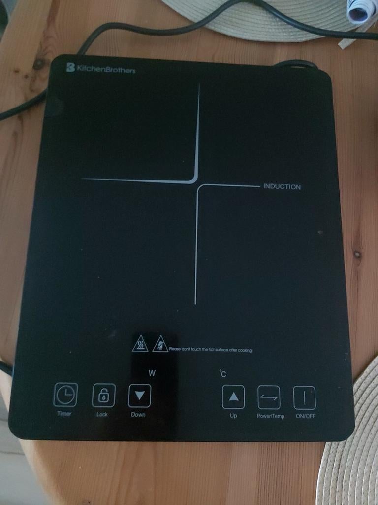 KitchenBrothers Inductie Kookplaat - 1 grote Kookzone, Witgoed en Apparatuur, Kookplaten, Zo goed als nieuw, Vrijstaand, Inductie