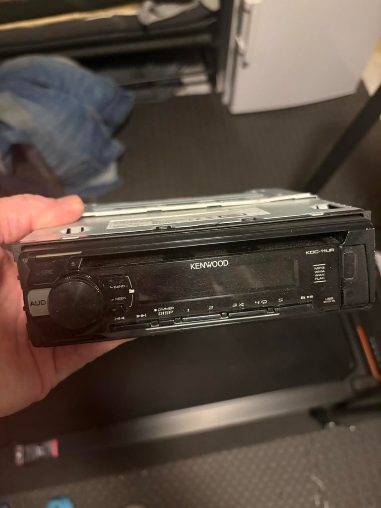 Kenwood KDC-11UR Autoradio met kabel (passend voor VW), Auto diversen, Autoradio's, Gebruikt, Ophalen of Verzenden