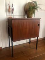 Vintage dressoir/kastje - Ideaal als wasmeubel, Gebruikt, 25 tot 50 cm, Overige houtsoorten, Met deur(en)