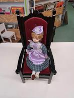 Pop met stoel, Poppenhuis, Kringlooplaares128@hotmail.com, Ophalen of Verzenden, Kringloop laares