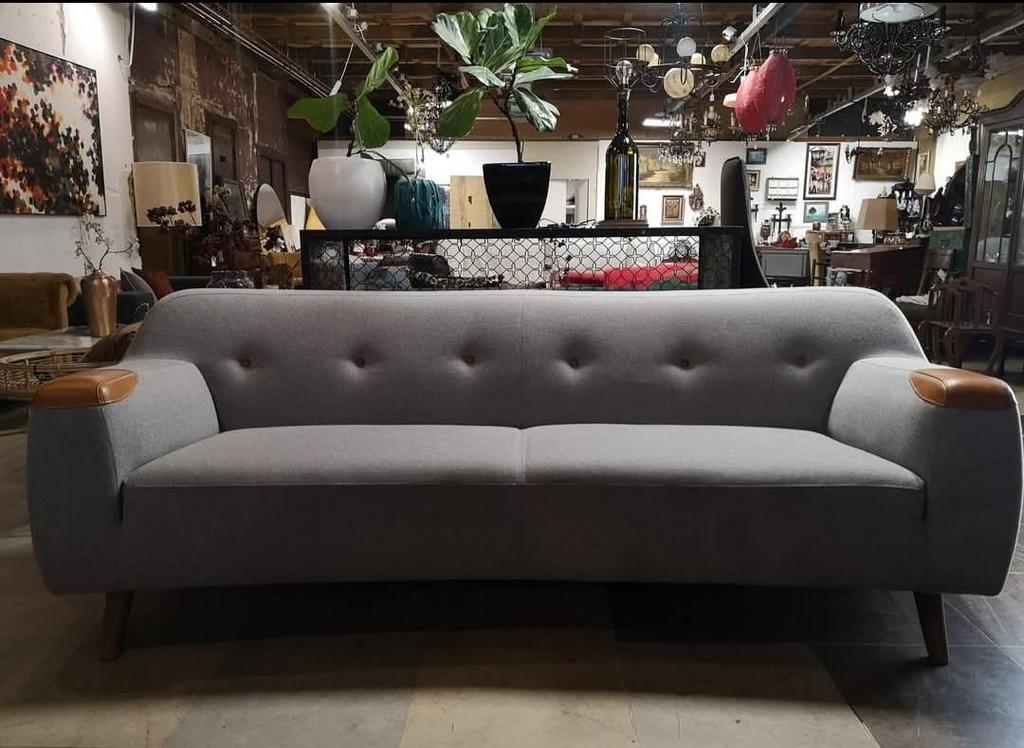 sofa van montel, zeer mooi. In nieuwstaat, Ophalen, Zo goed als nieuw