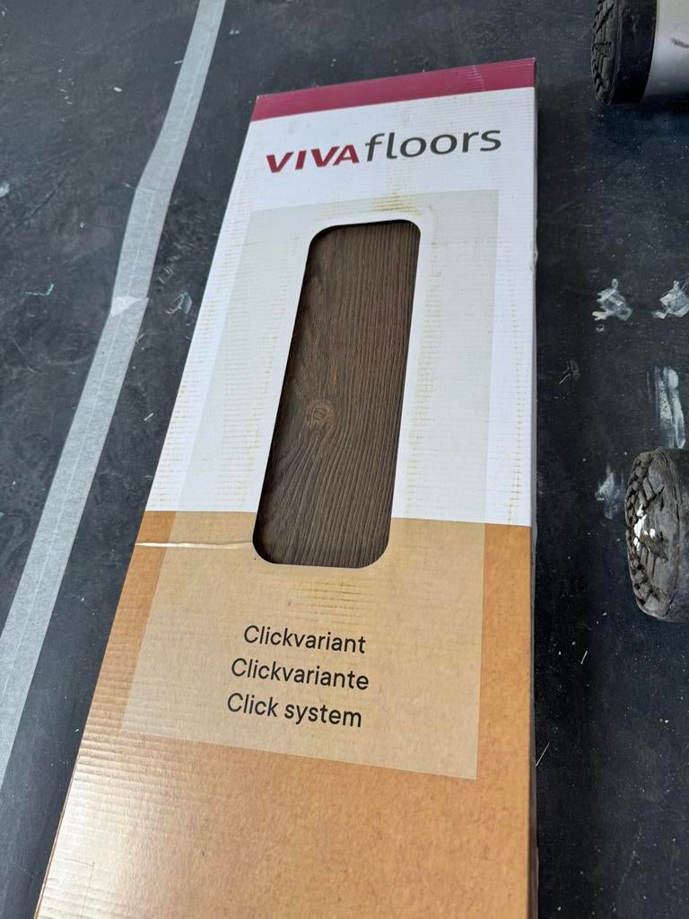 Viva Floors Click PVC Stroken Eiken 4530, Huis en Inrichting, Stoffering | Vloerbedekking, Ophalen, Nieuw, 75 m² of meer, Overige typen