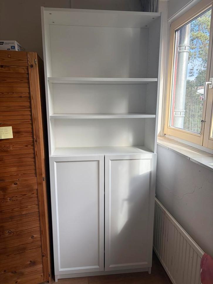 Witte Boekenkast / Opbergkast met Deuren, Huis en Inrichting, Kasten | Kledingkasten, Gebruikt, 150 tot 200 cm, 50 tot 100 cm