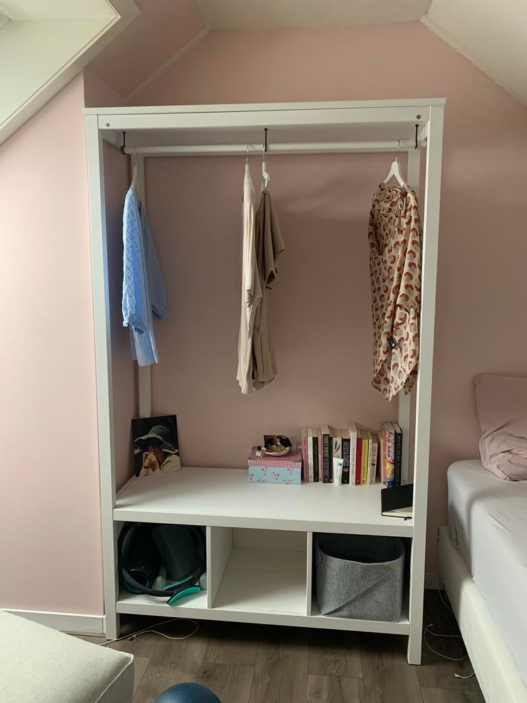 Hemnes kledingkast open., Ophalen, 100 tot 150 cm, Met plank(en), Zo goed als nieuw