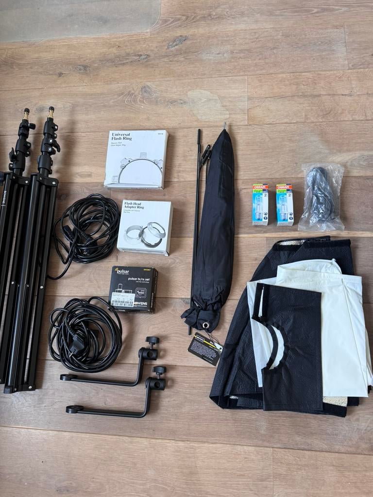 Bowens Gemini 750pro studiolampen  paraplu en softbox, Ophalen of Verzenden, Gebruikt, Lamp of Flitsset