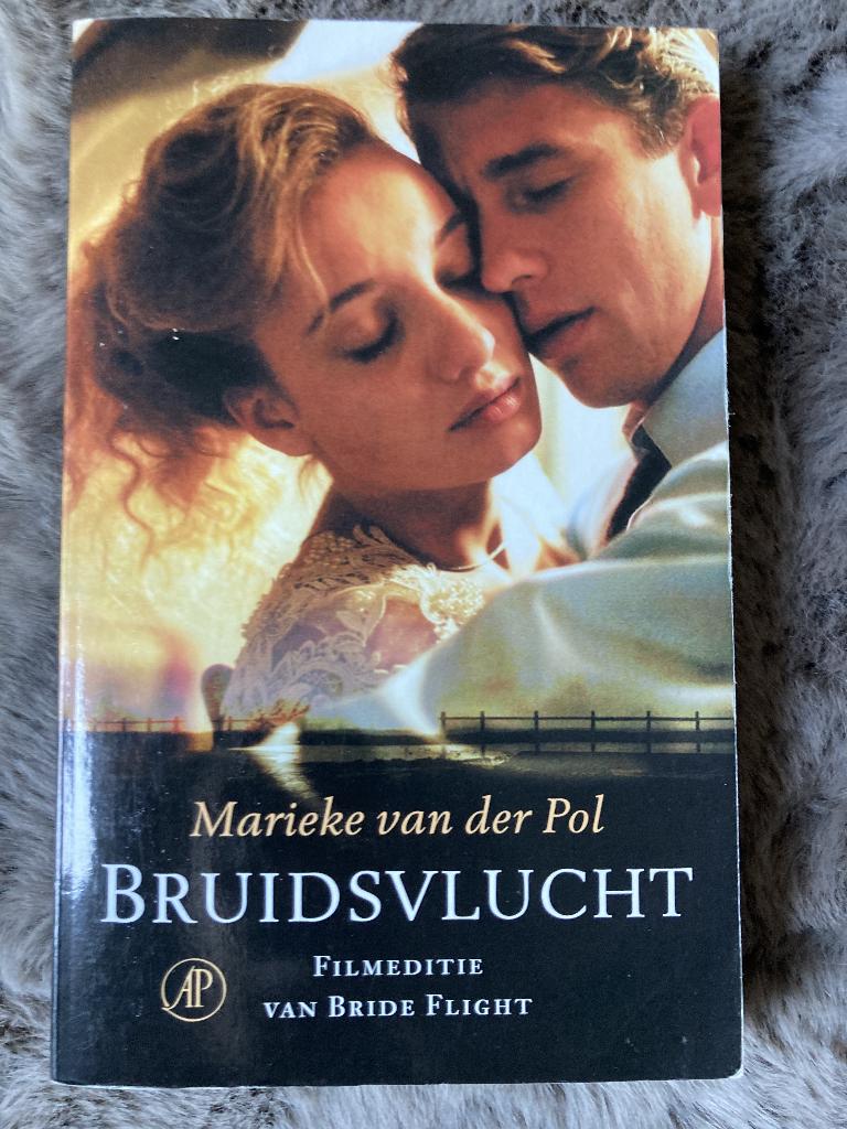 Diverse NLse boeken, Ophalen of Verzenden, Zo goed als nieuw