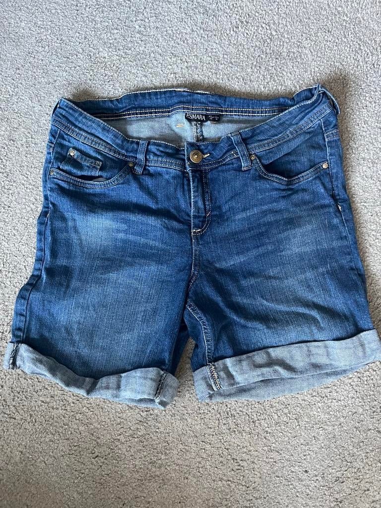 Korte spijkerbroek Esmara maat 44, Kort, Blauw, Maat 42/44 (L), Ophalen of Verzenden