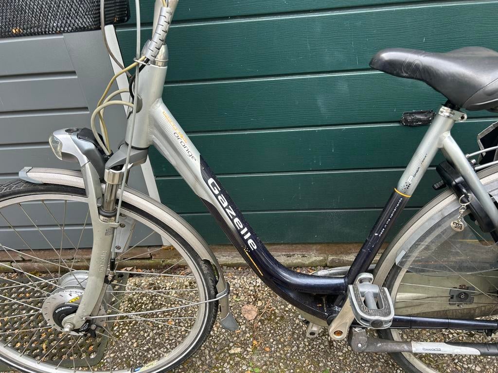 Gazella Orange innergy elektrische dames fiets., Fietsen en Brommers, Elektrische fietsen, Ophalen, Minder dan 30 km per accu