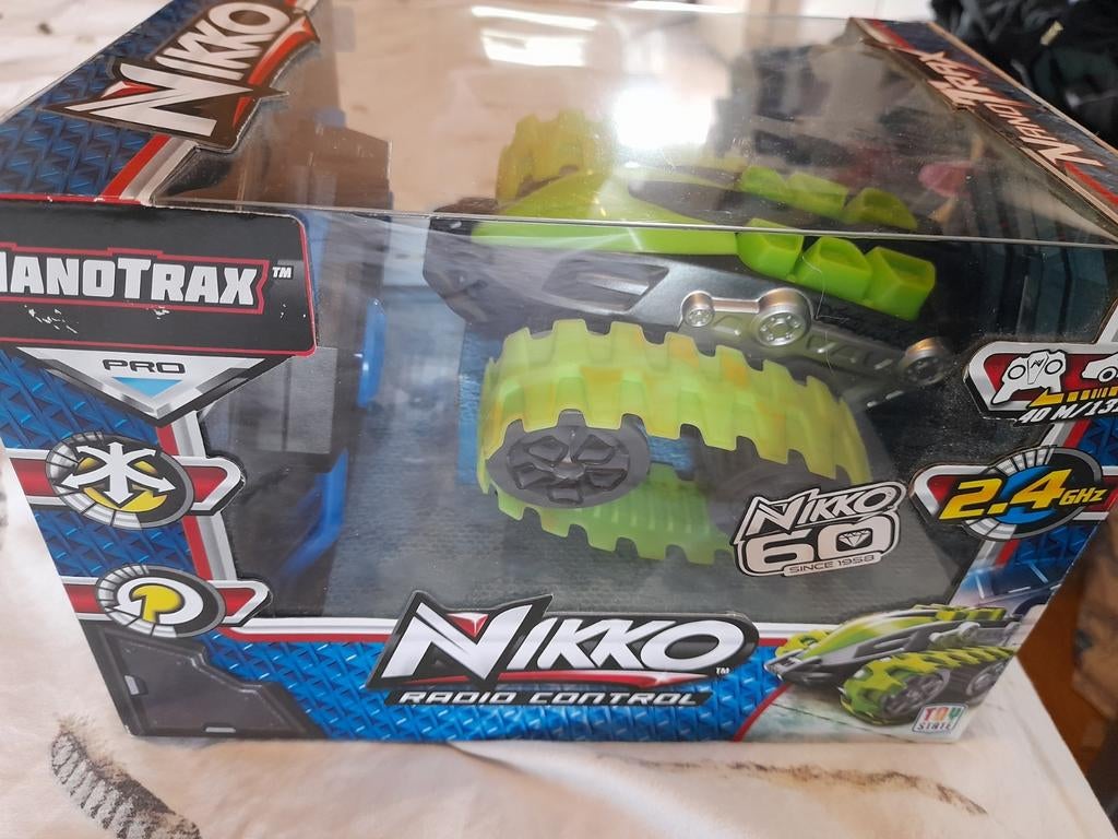 Nikko Nanotrax afstandsbestuurbare auto, Ophalen of Verzenden, Nieuw, Afstandsbediening