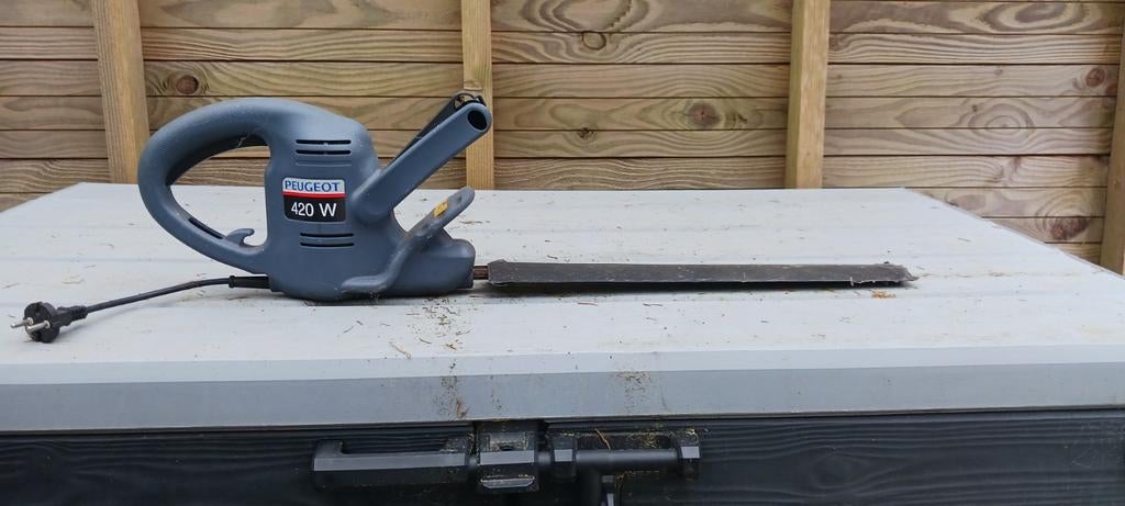 Heggenschaar, Ophalen, Gebruikt, Elektrisch