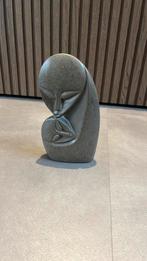 Handgesneden stenen beeld – moeder & kind, Antiek en Kunst, Kunst | Beelden en Houtsnijwerken, Ophalen of Verzenden