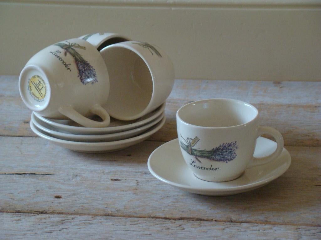 Servies, Jet (by ter Steege), LAVENDER, zo goed als nieuw, Overige typen, Ophalen of Verzenden, Zo goed als nieuw, Overige stijlen