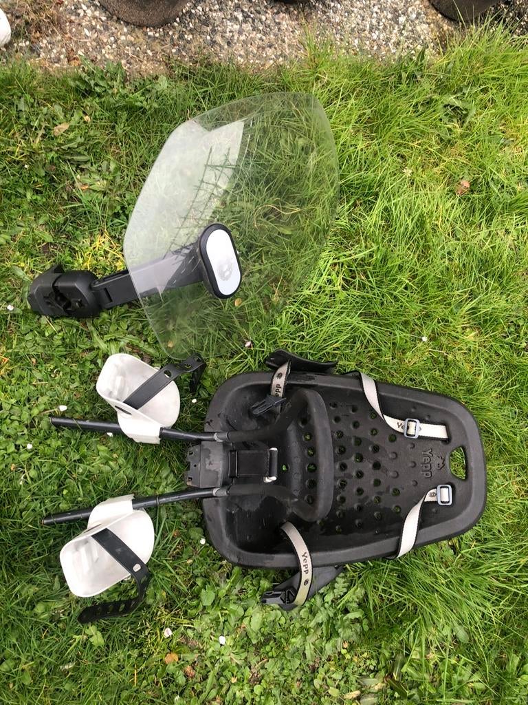 Yepp fietsstoeltje voor (voorop montage) windscherm, Fietsen en Brommers, Fietsaccessoires | Fietsstoeltjes, Ophalen of Verzenden