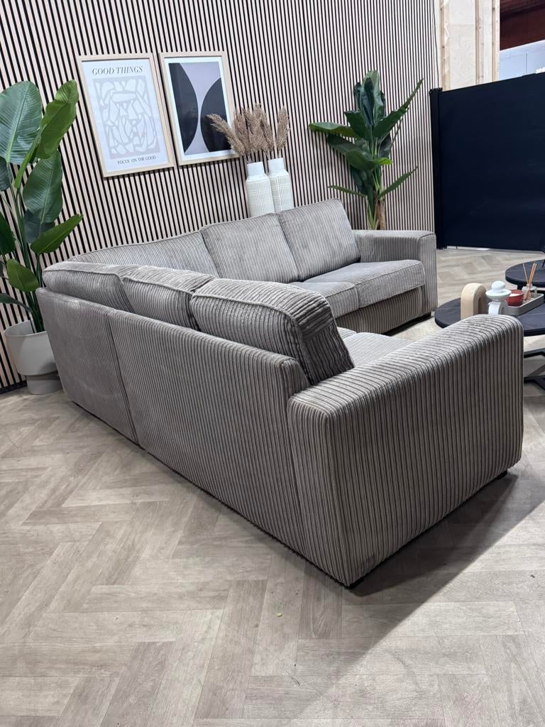 ZGAN Ribstof Hoekbank - Licht Bruin - 240 x 240, Huis en Inrichting, Banken | Bankstellen, -, -, Hoekbank, Ophalen of Verzenden