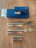 Cilinders winkhaus gelijksluitend set van 3, Ophalen of Verzenden, Zo goed als nieuw, Rvs, Slot