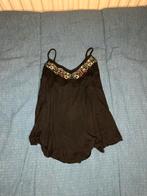 Zwart topje met geborduurde details, Kleding | Dames, Tops, Maat 38/40 (M), Zwart, Ophalen of Verzenden, Zonder mouw
