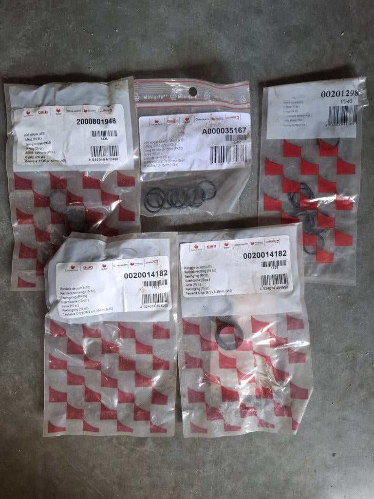 AWB CV ONDERDELEN, Ophalen of Verzenden, Kraal