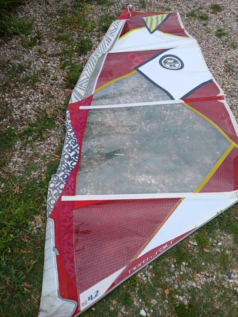 North Sails Hero 4.2, Ophalen, Met draagtas, Zo goed als nieuw, Minder dan 5 m²