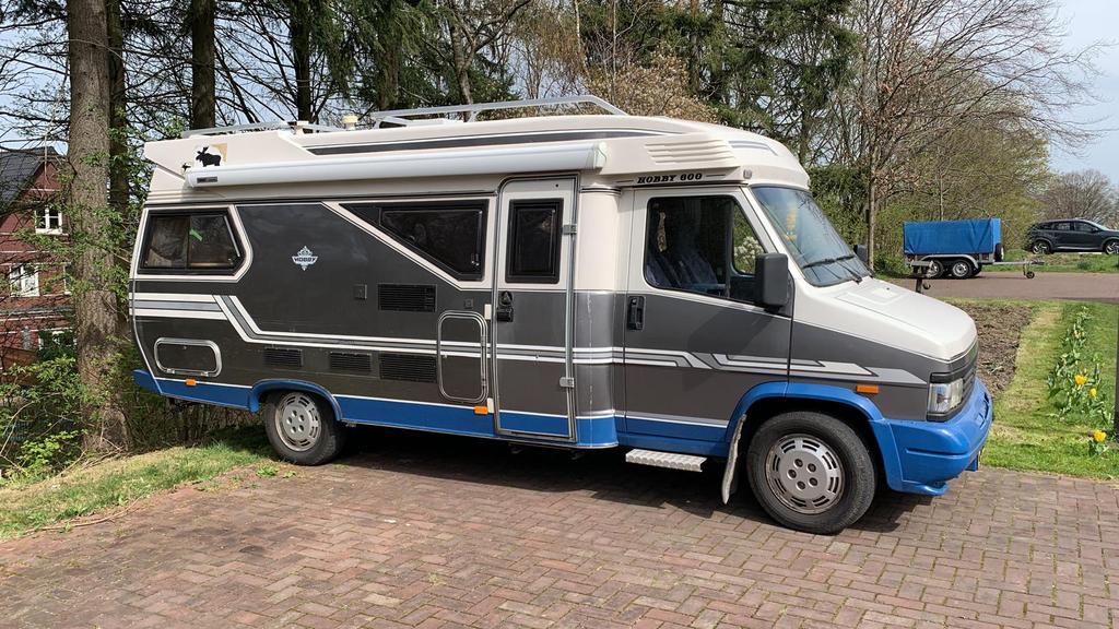 Hobby 600 camper te koop, Caravans en Kamperen, Campers, Hobby, Particulier, Tot en met 4, 6 tot 7 meter