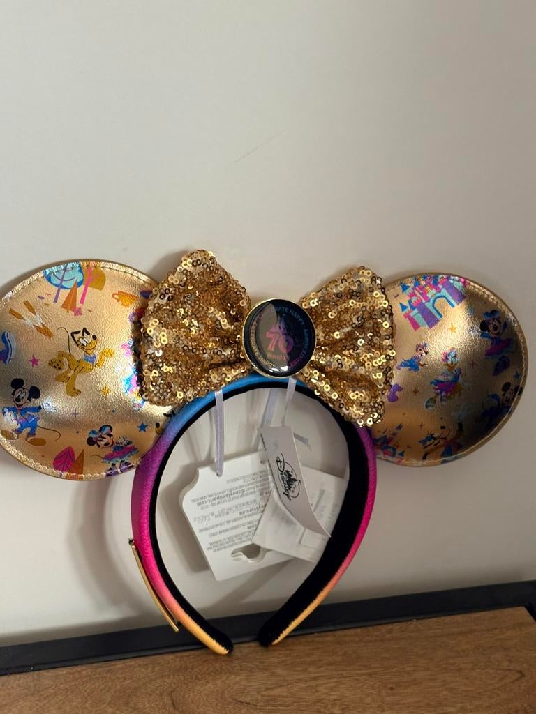 Disney 70 anniversary loungefly minnie ears, Verzamelen, Disney, Ophalen of Verzenden, Overige figuren, Zo goed als nieuw, Beeldje of Figuurtje