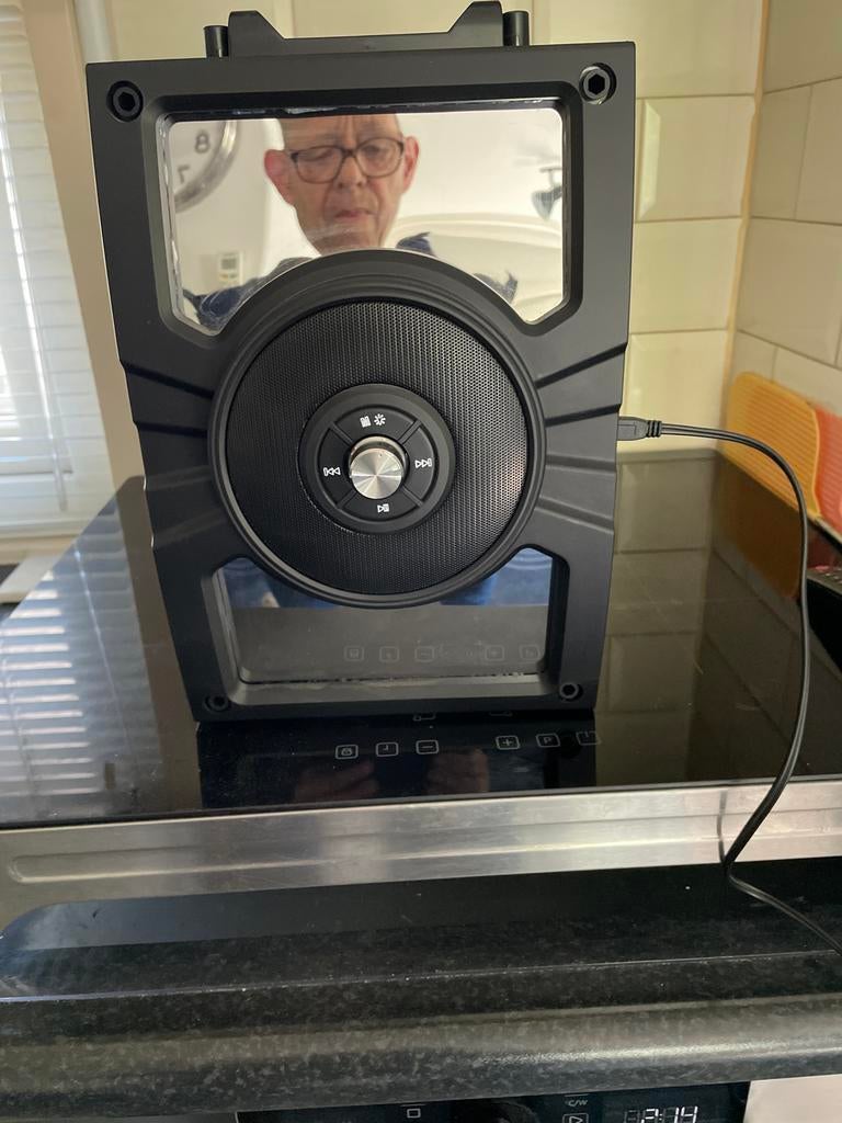 Draadloze Feestspeaker met Oplichtende Spiegel, Overige typen, Zo goed als nieuw, Minder dan 60 watt, Ophalen