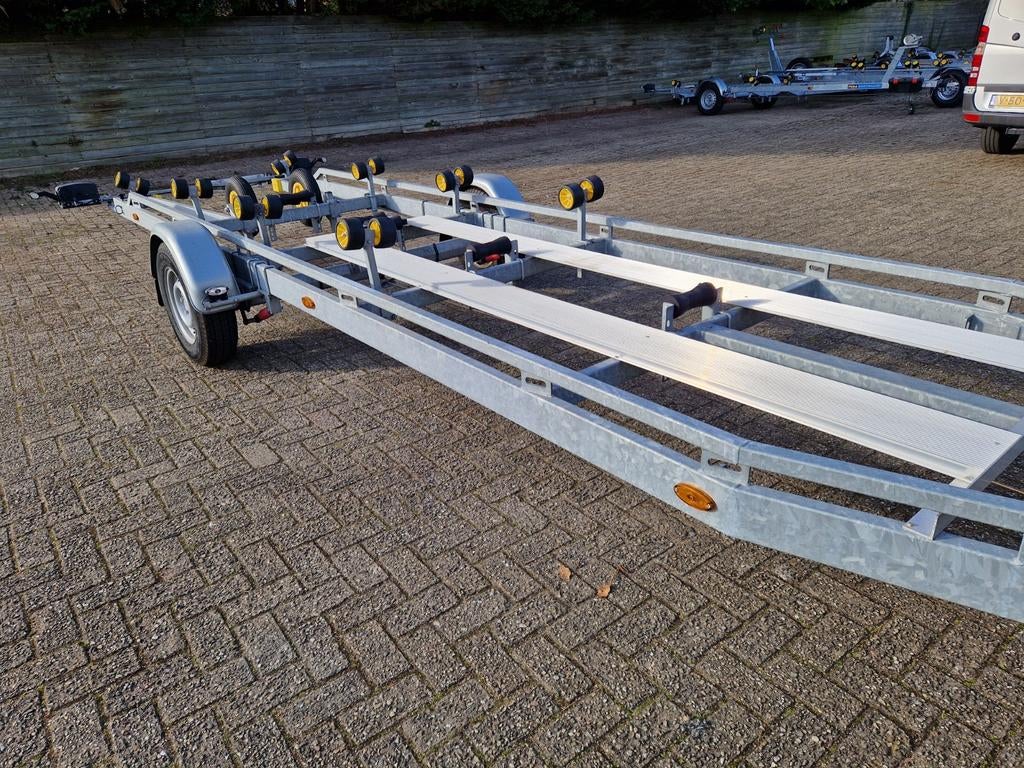 Pega VB 1800/775 bun uitvoering in absolute nieuwstaat, Minder dan 1500 kg, Sloepentrailer, 6 tot 9 meter, Ophalen of Verzenden
