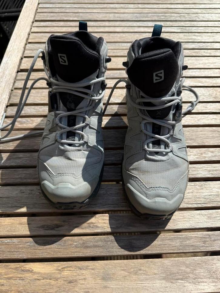 Salomon wandelschoenen, Sport en Fitness, Bergsport en Wandelen, Zo goed als nieuw, Schoenen, Ophalen of Verzenden