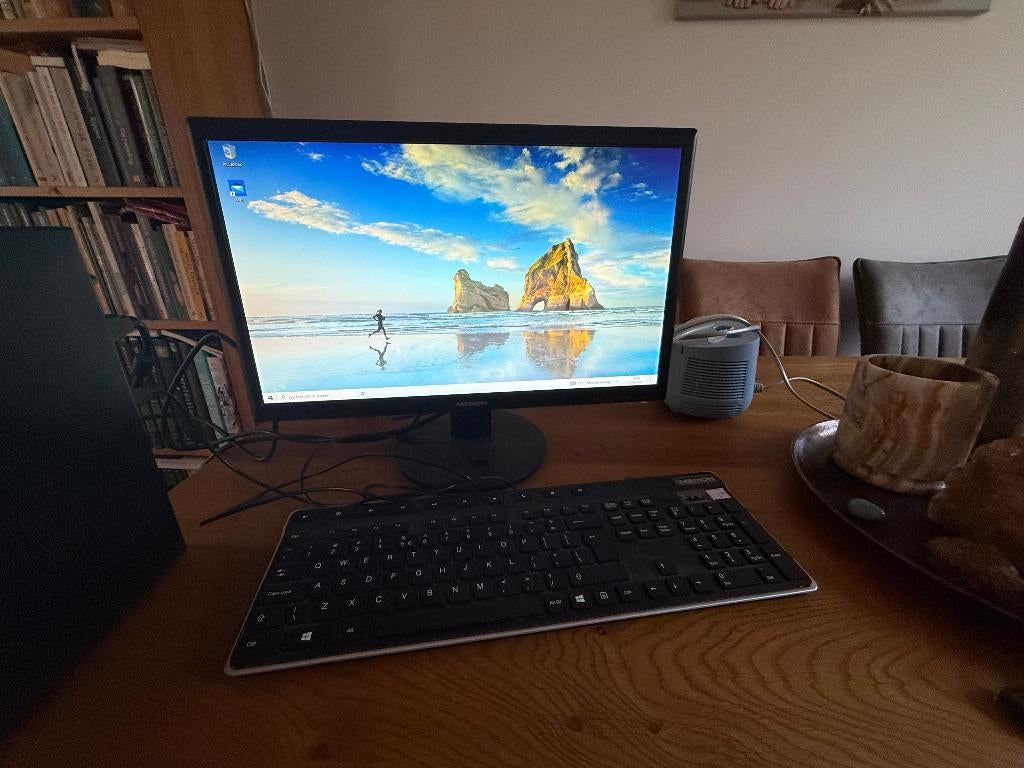 Medion computerscherm., Computers en Software, Monitoren, Ophalen of Verzenden, LED, 60 Hz of minder, Gebruikt